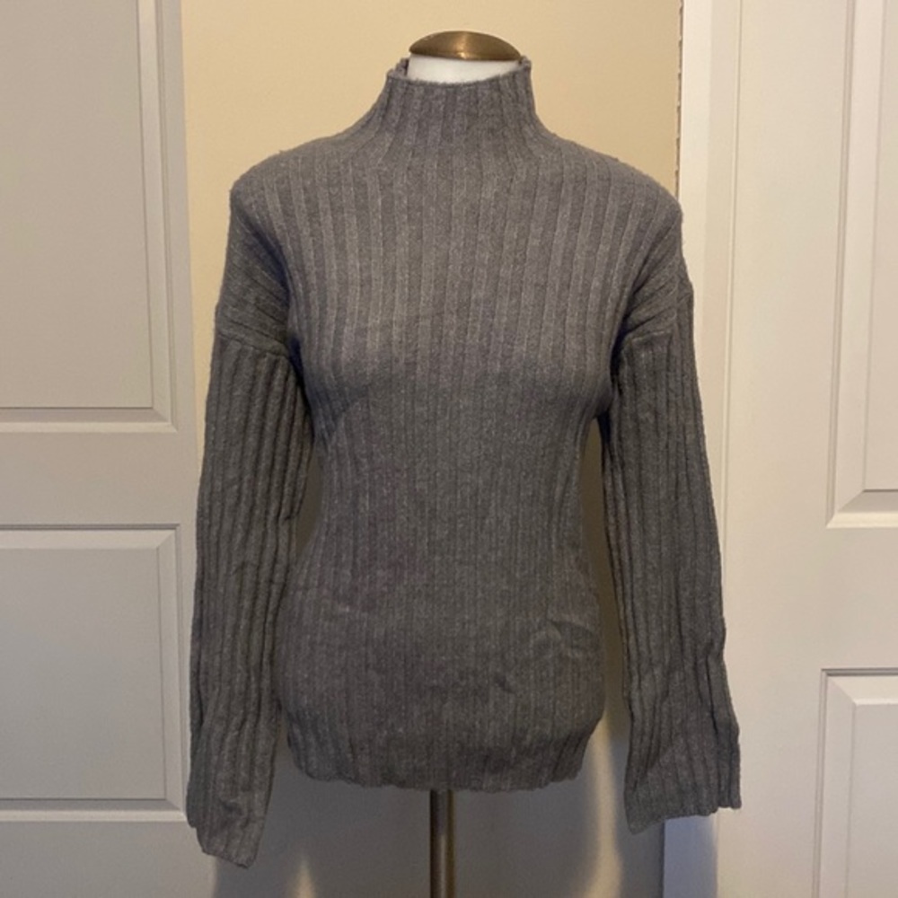NWT! Grey‎ Soft Generation K Sweater
